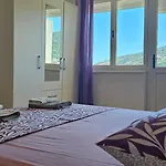 Apartman Coastal Charm: Pazanin Vinisce